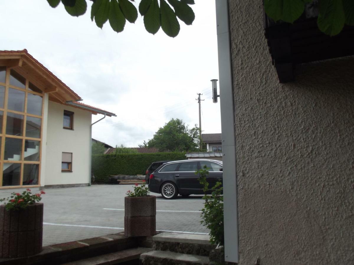 Gaestehaus Hubertus Bad Aibling Apartman Kültér fotó